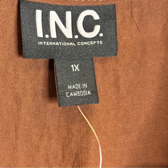 HP | INC International Concepts Top - Picture 5 of 7